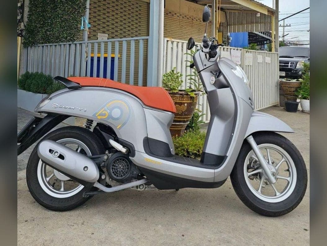 Honda Scoopy — another one of our bikes